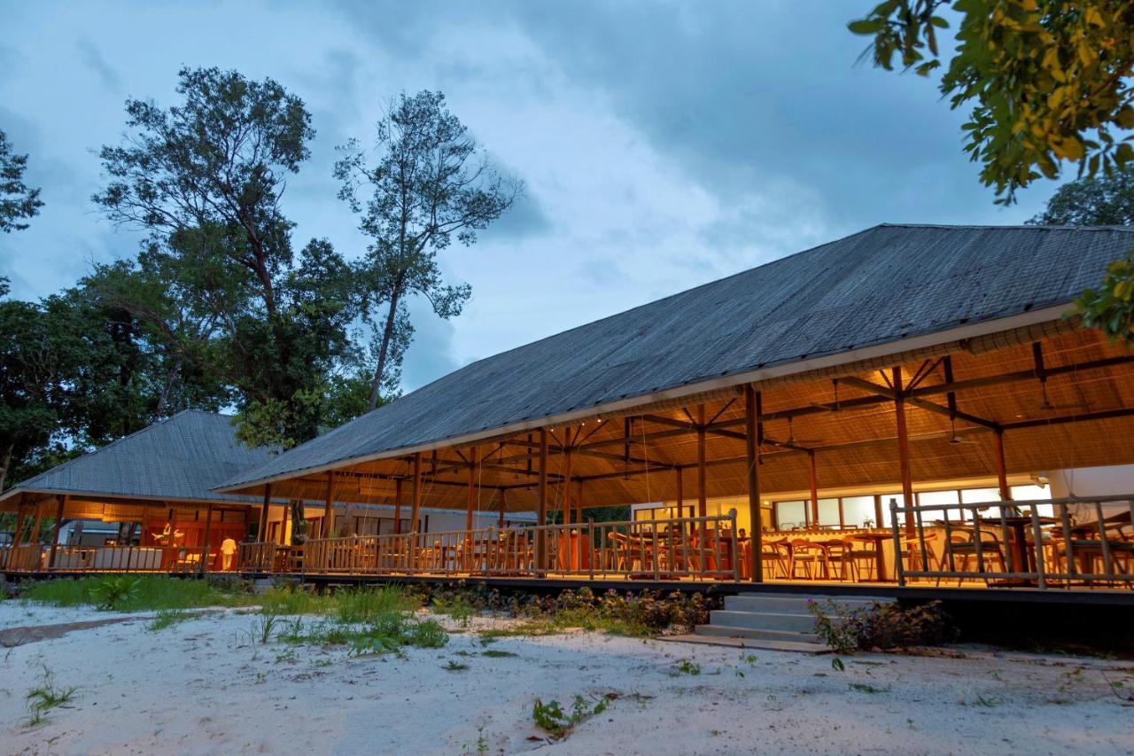Hotel Island Center Point Koh Rong Sanloem Exteriér fotografie